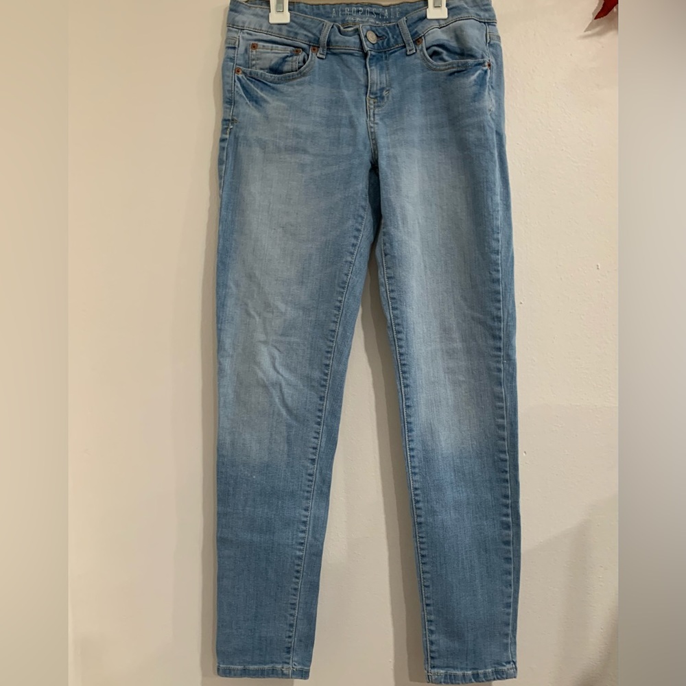 Aéropostale Light Wash Jegging Jeans Size 8 Inseam 29”